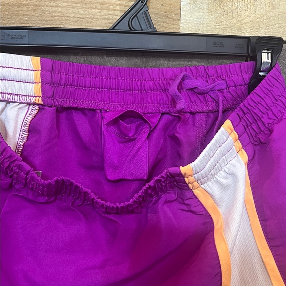 Danskin Now, athletic/running shorts, womens, size M (8-10) - Picture 9 of 13